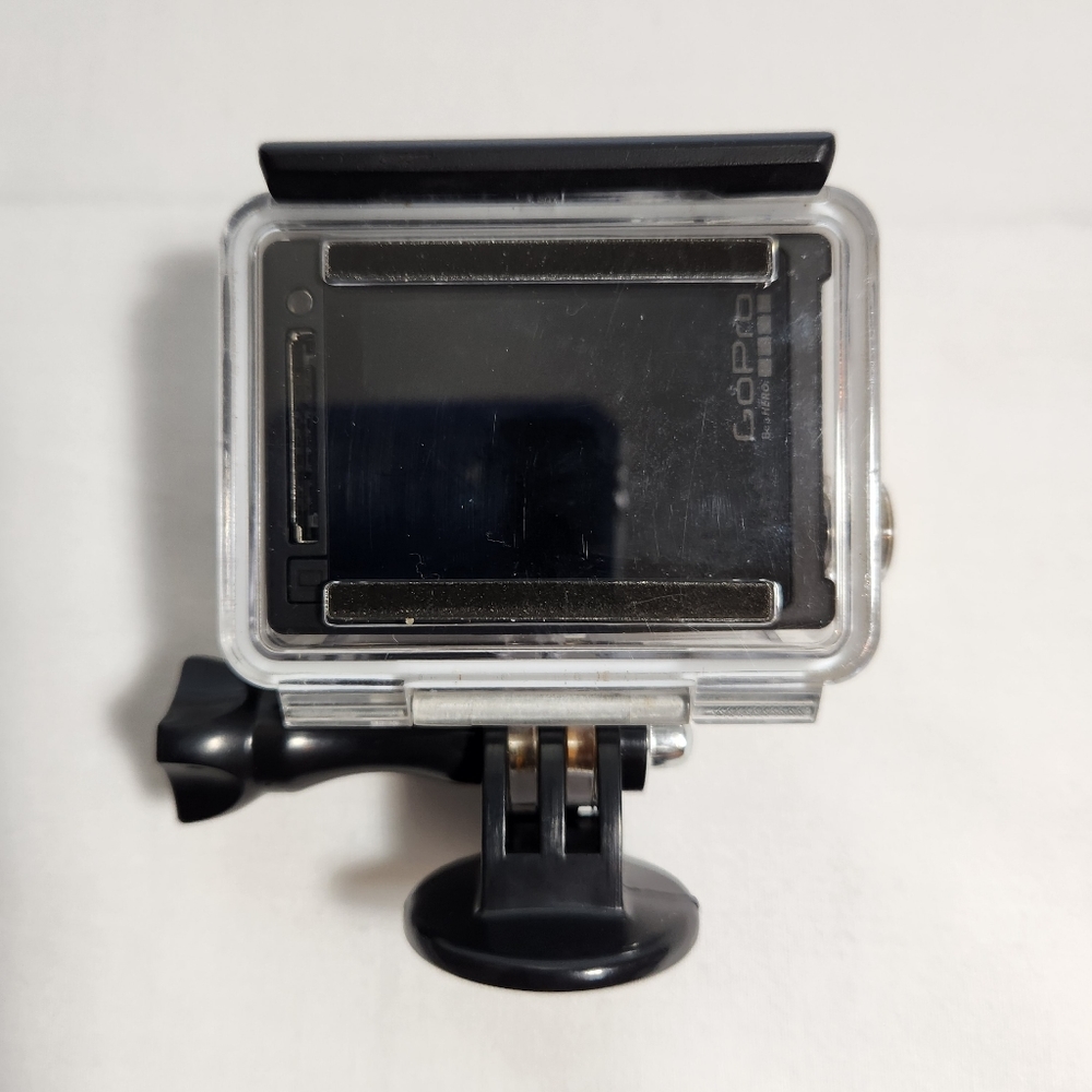 GoPro 4 silver bundle - Picture 2 of 3